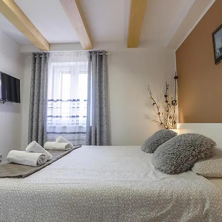 Juraj I Matej Апартаменты