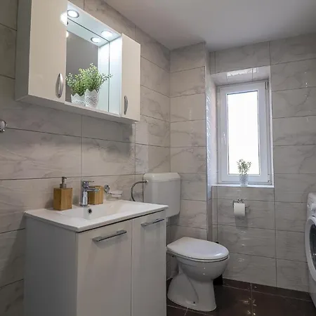 Juraj I Matej Apartman